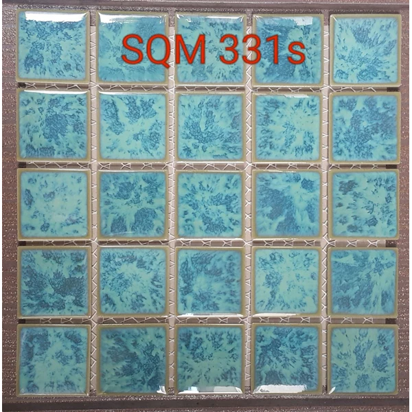 Mosaik kolam renang tipe SQM 331 s