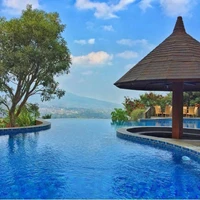 Trusted swimming pool contractor in Semarang